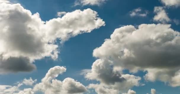 Кліп Проміжок Часу Білих Пухнастих Фігурних Прокатних Хмар — стокове відео