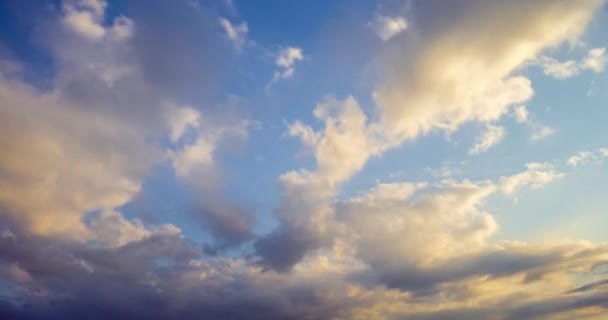 Time Lapse Clip Soirée Nuages Ondulés Ondulés Roulant Avec Coucher — Video