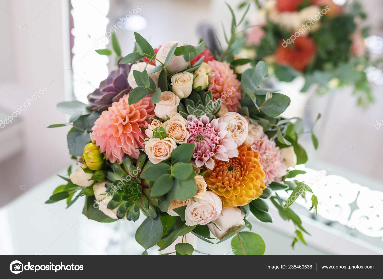 Fotos de Bouquet de noiva de callas, Imagens de Bouquet de noiva de callas  sem royalties | Depositphotos