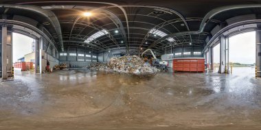 Grodno, Belarus - Ekim 10, 2017:360 panorama görünümünde modern atık tehlikeli geri dönüşüm tesisi ve depolama. Eşit aralıklı dikdörtgen küresel projeksiyon, Loca Vr içerik tarafından tam 360 180 derece panorama