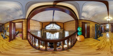 Mogilev, Beyaz Rusya - Ocak 2017: tam seamlee panorama 360 derece görüş açısı odada iç salon ahşap köyü tatil ev egzersiz makineleri equirectangular küresel projeksiyon ile.