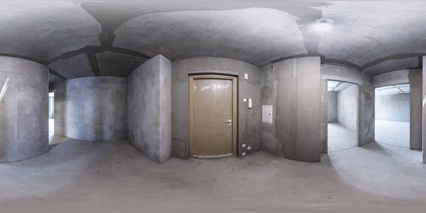 完全球形のシームレスなパノラマ 360 度角度表示コンクリート長屋灰色壁のアパートを正距円筒図法 コンテンツで修理せずに空のフラット ルーム — ストック写真