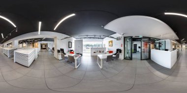 Minsk, Beyaz Rusya - Mart, 2017: Tam küresel seamless panorama 360 derece açılı görünüş iç şık modern seramik karo mağaza equirectangular eşit uzaklıkta projeksiyon, Vr içerik