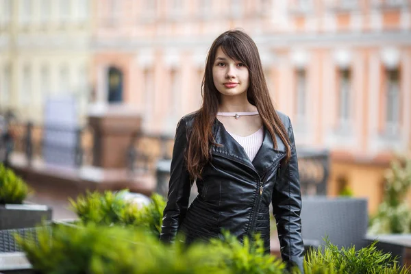 Close Portrait Beautiful Girl Teenager Leather Jacket Urban Street Background — Stock Photo, Image