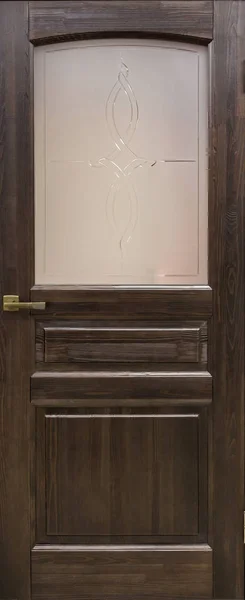 モダンなロフトのインテリアと c の白いスタイル色の木製のドア — ストック写真