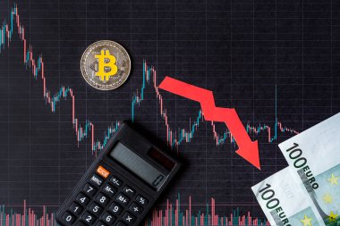 kârsız yatırım sanal para bitcoin amortisman. Kırmızı ok, gümüş bitcoin ve euro banknot kağıdı forex grafik dizin arka plan üzerinde aşağı in. Cryptocurrency amortisman kavramı.