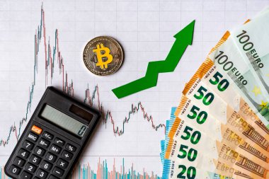 sanal para bitcoin beğenisine. Yeşil ok ve kağıt forex grafik endeksi derecelendirmesini üzerinde gümüş Bitcoin Döviz Piyasası arka plan euro banknot ile yukarı çıkalım. Cryptocurrency beğenisine kavramı.