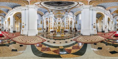 Vitebsk, Belarus-Ekim, 2018: tam kesintisiz Panorama 360 açı derece muhteşem Ortodoks kilisenin iç içinde görünüm. 360 panoramik Equirectangular küresel panorama. VR ar içeriği