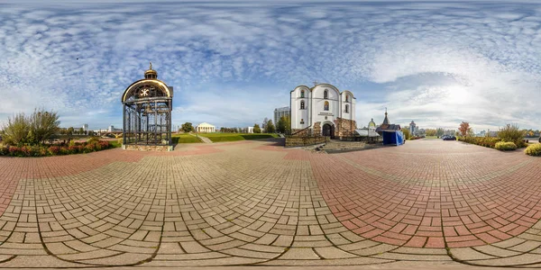 VITEBSK, BELARUS -  OCTOBER 2018: full seamless spherical panorama 360 degrees angle view near small ancient church in city center. 360 panorama in equirectangular projection, ready VR AR content — Stock Photo, Image