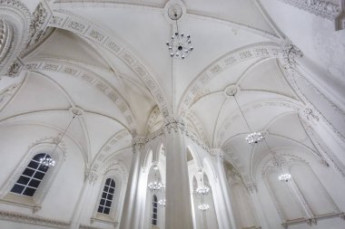 Grodno, Belarus-Temmuz 2019: büyük bir koro Yahudi Sinagogu iç eklektik unsurlar