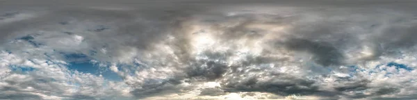 Seamless cloudy blue sky hdri panorama 360 degrees angle view with zenith and beautiful clouds for use in 3d graphics as sky dome or edit drone shot — Stock Photo, Image