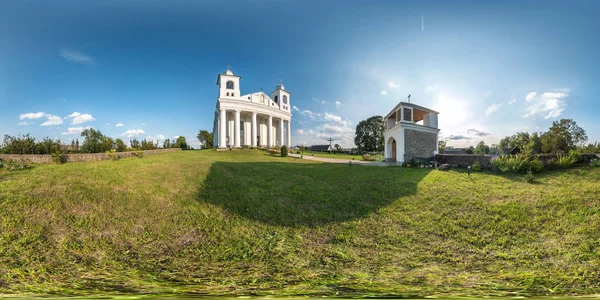 Full seamless spherical hdri panorama 360 degrees angle in small village with decorative medieval style architecture church in equirectangular spherical projection with zenith and nadir. vr content — Stock Photo, Image