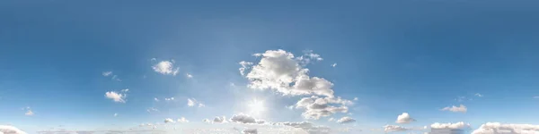 Seamless cloudy blue sky hdri panorama 360 degrees angle view with zenith and beautiful clouds for use in 3d graphics as sky dome or edit drone shot — Stock Photo, Image