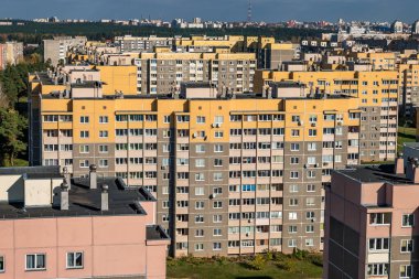 Yeni mahalle yüksek katlı bina alanı kentsel deve panoramik görünümü