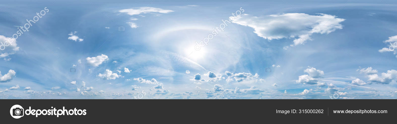 hdri 360 panorama do azul céu com cumulus nuvens com zênite dentro