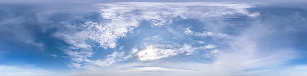 Cielo Blu Con Belle Nuvole Cumulus Soffice Panorama Hdri Senza — Foto Stock