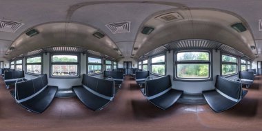 GRODNO, BELARUS - HAZİRAN, 2020: Bütçesiz hdri panorama 360 derece açılı görünüm eşit dikdörtgen projeksiyonlu yolcu vagonu, loca VR AR içeriği