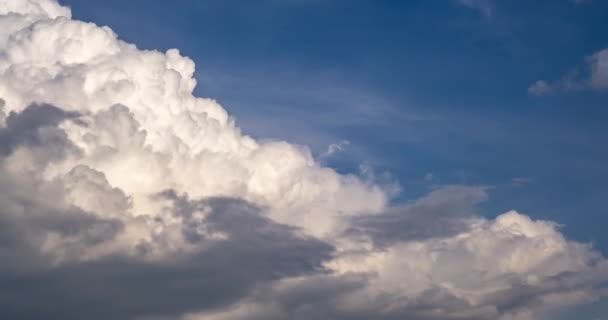 Time Lapse Κλιπ Από Πολλά Χνουδωτά Σγουρά Στρώματα Σύννεφο Κύλισης — Αρχείο Βίντεο