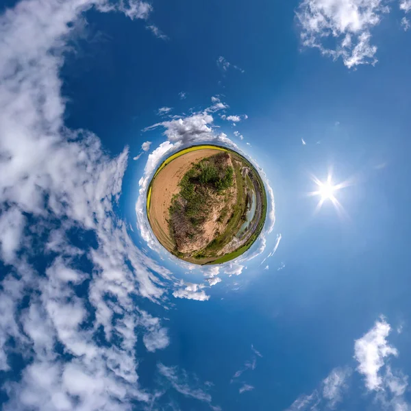 Pequeña Transformación Planetaria Del Panorama Esférico 360 Grados Vista Aérea —  Fotos de Stock