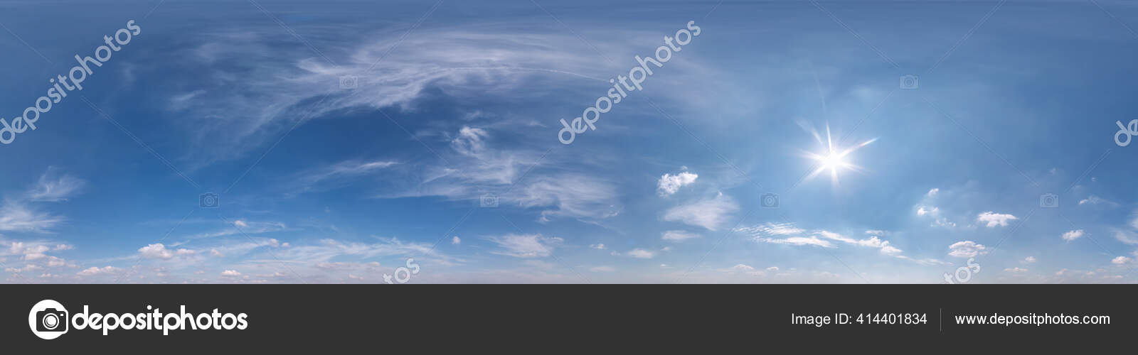 Céu azul com nuvens cumulus como panorama hdri 360 sem costura com