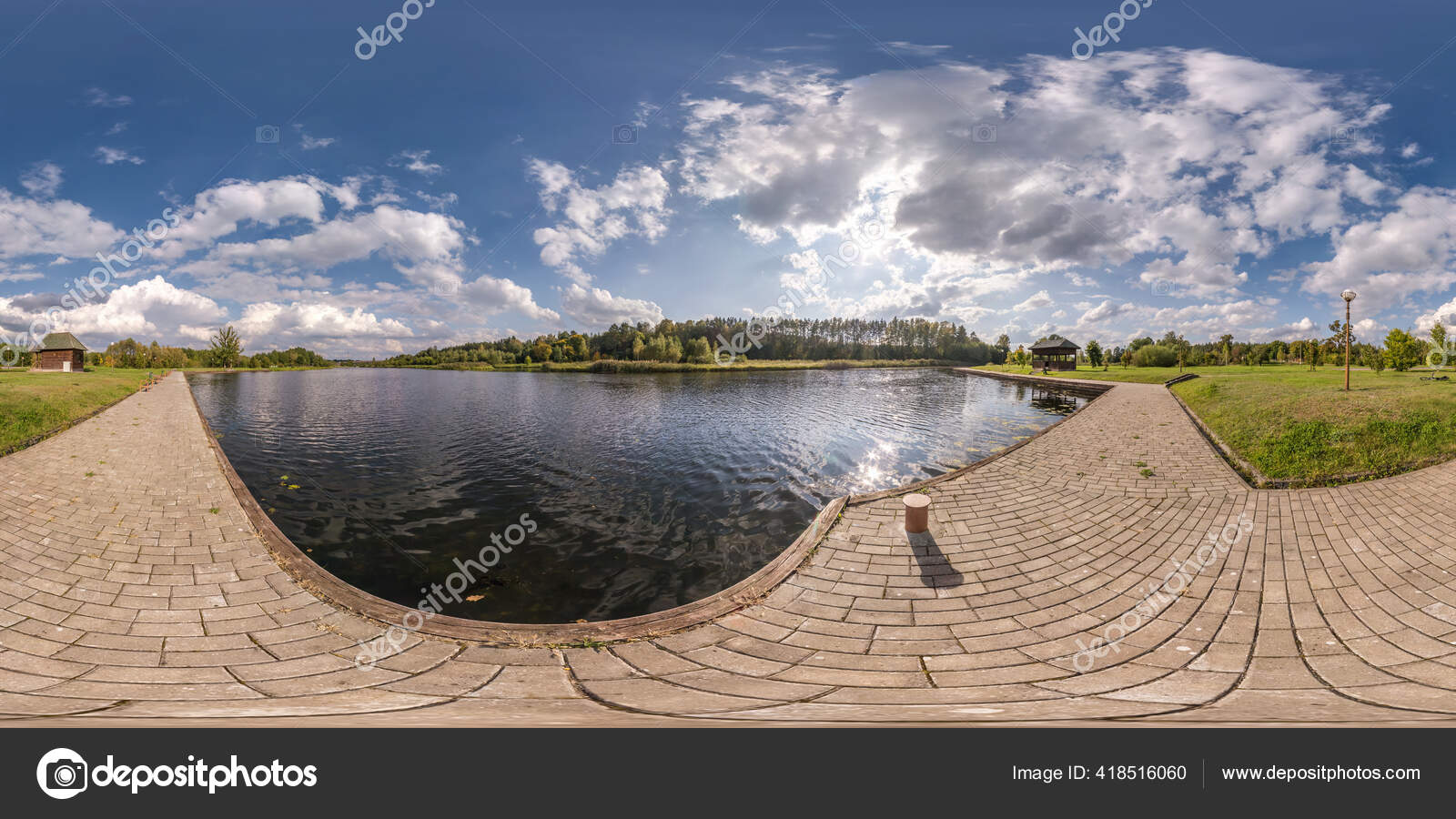 panorama hdri 360 completo sem costura fora de casa de concreto de férias  ou casas de