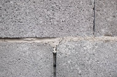 tuğla duvarı kapatmak