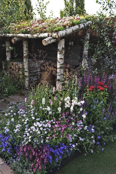 Almacenamiento Jardines Para Troncos Colorido Borde Flores Plantadas Mixtas — Foto de Stock