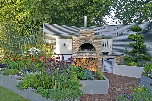 Jardín de cocina de un chef diseñado para inspirar una alimentación saludable — Foto de Stock