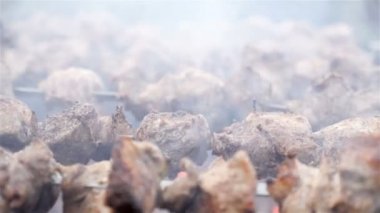 Izgarada et pişirmek. Close