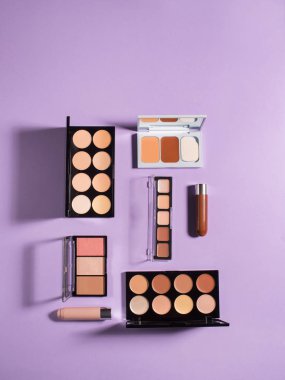 Makyaj Düz yatıyordu