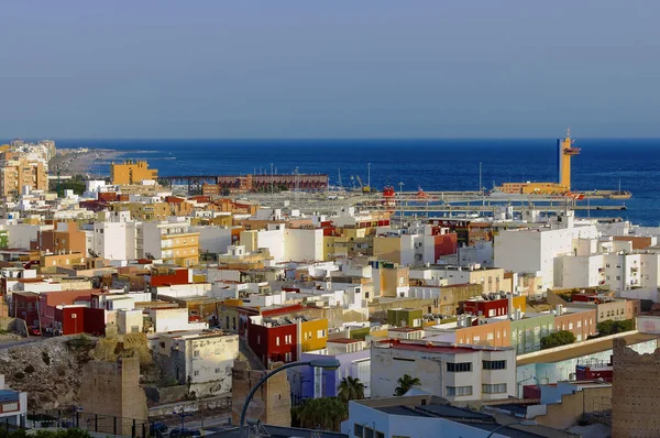 Vista de la ciudad de Almera y puerto