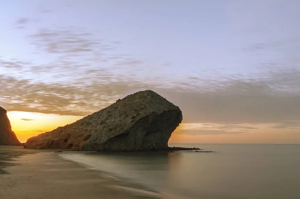 Efecto seda en la ola fsil de la playa de Mnsul