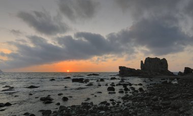 Amanecer en Cala Embarcadero de Almera