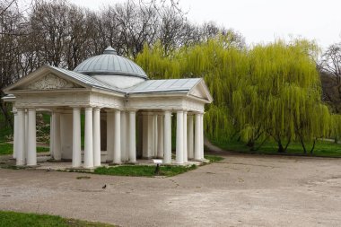 Esentuki maden suyu Park