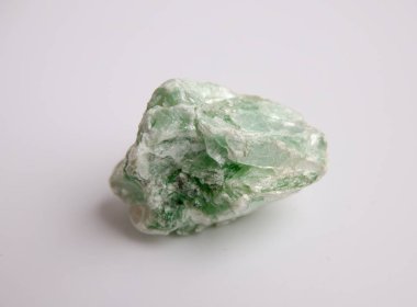 Makro mineral taş pudra siyah arka plan üzerine yakın çekim