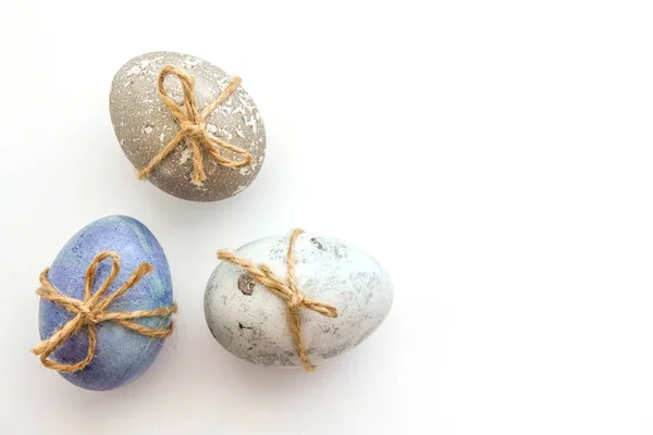 Huevos de Pascua decorados en gris y azul — Foto de Stock