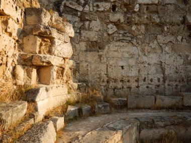 Salamis Antik Kenti harabeleri. Kıbrıs Adası'nın doğu kıyısı