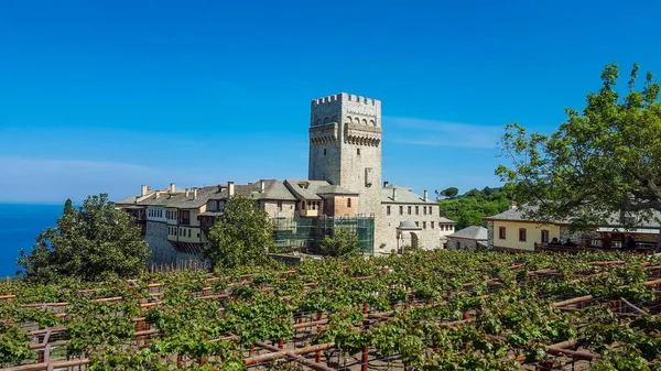 Kutsal Manastır Hilandar manzarası HDR