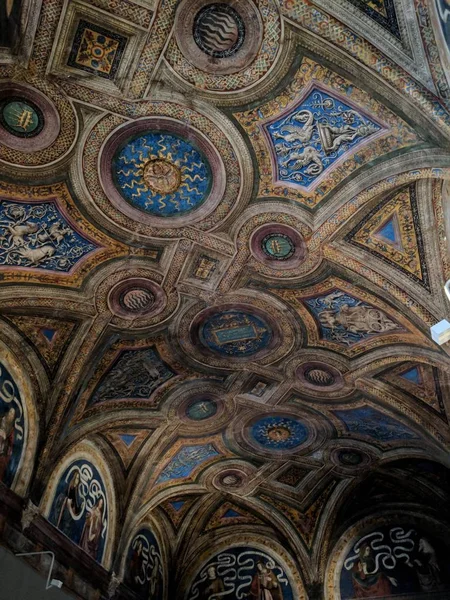 Потолок Церкви — стоковое фото