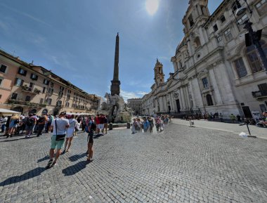 trafalgar square in rome