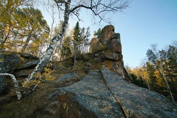 Los Pilares Rocosos Krasnoyarsk Siberia Otoño —  Fotos de Stock