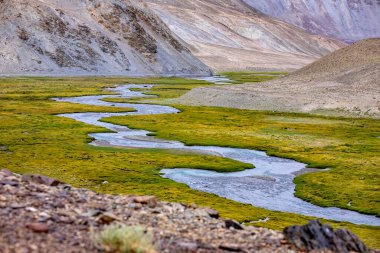 Kokuybel Nehri, Tacikistan. Badakhshan Milli Parkı