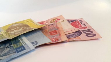 Para. Fatura. Ukrayna para banknotları