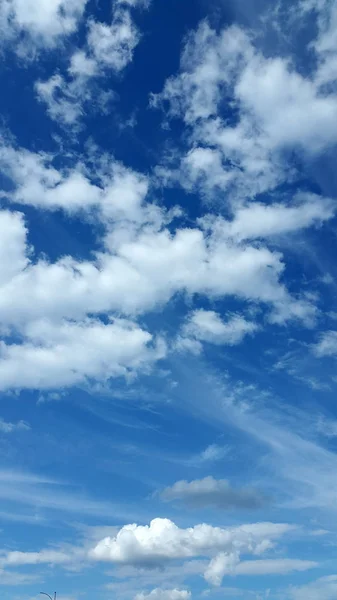 Awan Langit Latar Belakang Awan Cahaya Awan Putih Langit Biru — Stok Foto