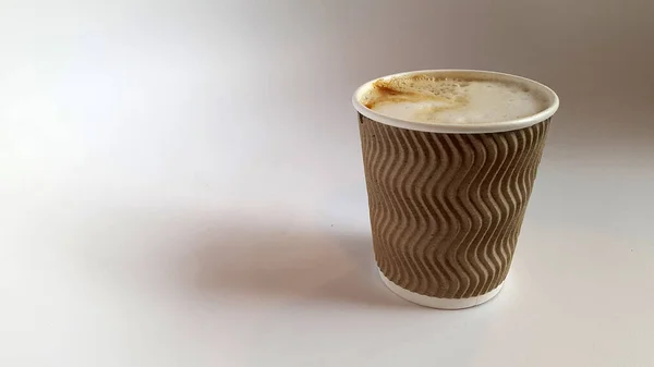 Kaffee Einer Papptasse Papierglas Mit Kaffee — Stockfoto