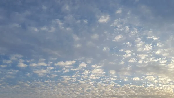 Wolken Bewölkter Himmel Hintergrund Für Postkarten Banner Abstrakt — Stockfoto