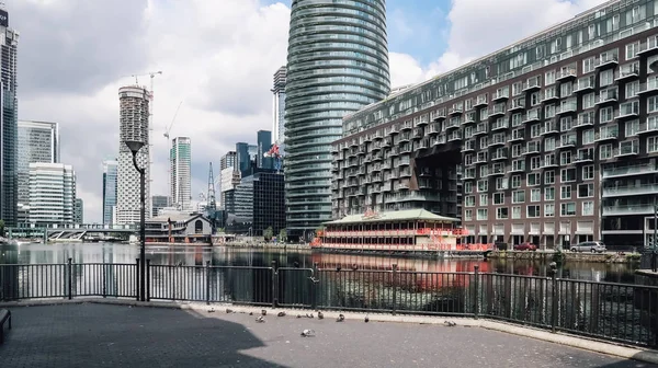 Londen Circa Juni 2019 Moderne Architectuur Met Glazen Gebouwen Gevels — Stockfoto