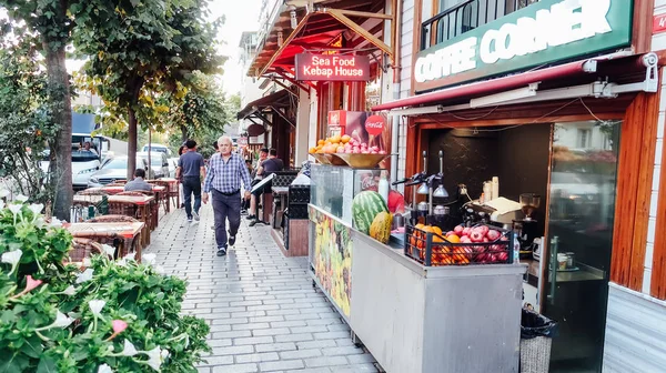 Istanbul Turkey Circa September 2019 Vending Counter Fresh Juice Old — Stock Photo, Image