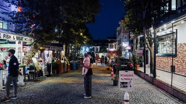 Istanbul Turkey Circa September 2019 People Dine Outdoor Restaurant Busy — Stock Photo, Image