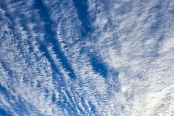 Bulutlu Mavi Gökyüzü Doğal Arkaplan — Stok fotoğraf